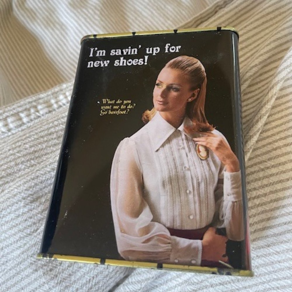 Retro Vintage (?) Funny Coin Bank Save Penny Piggy Bank Shoes Gift Girlie Decor